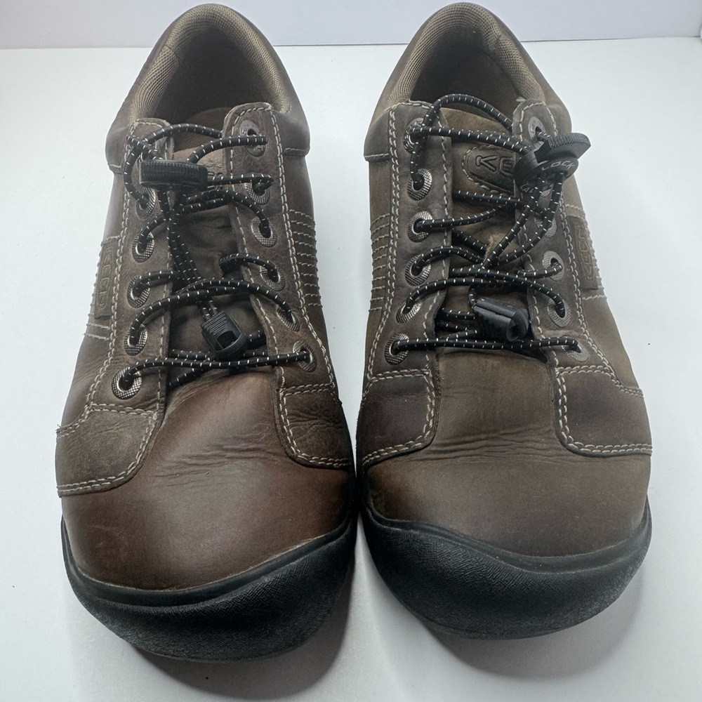 KEEN Men's Dark Brown Oxfords Size 8.5